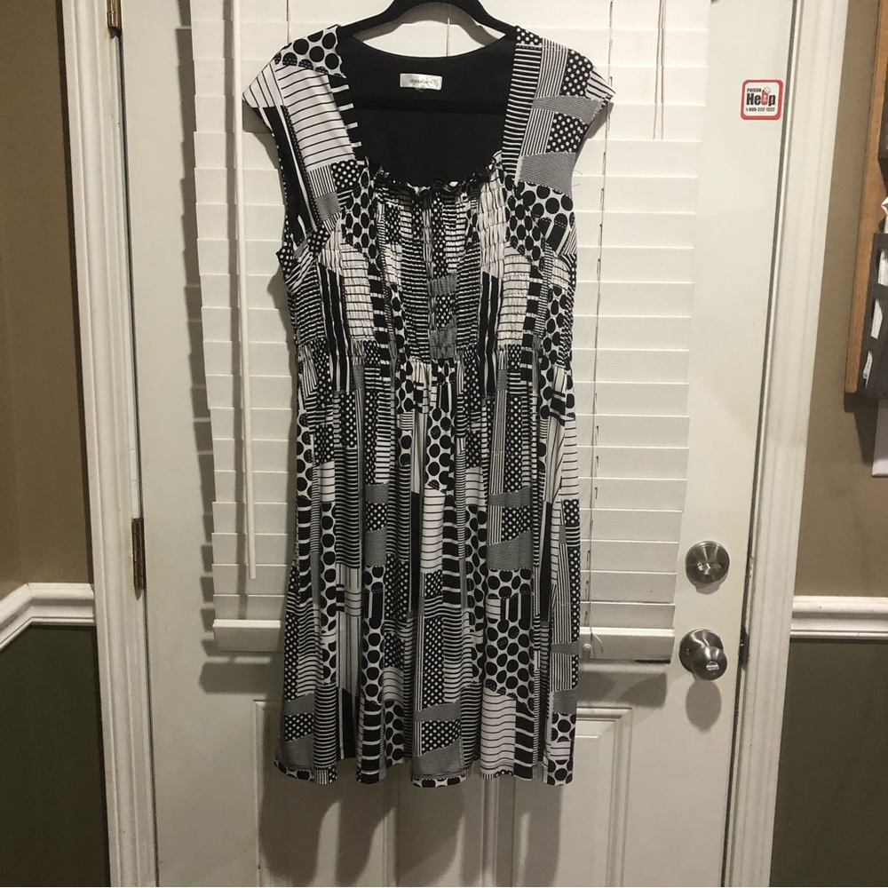 Dress barn dress - Picture 3 of 8